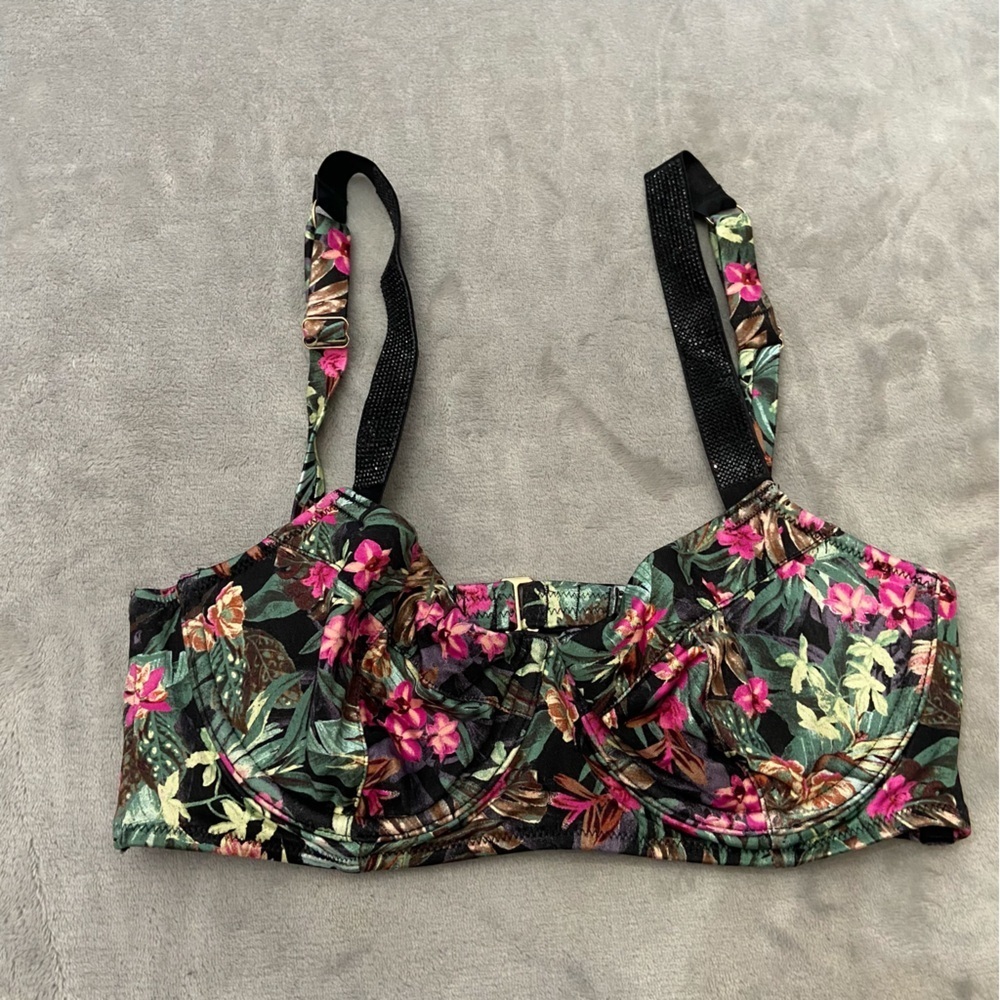 New! Victoria’s Secret Floral Shine Strap Wicked Push Up Bikini Top 4607 - Picture 3 of 7